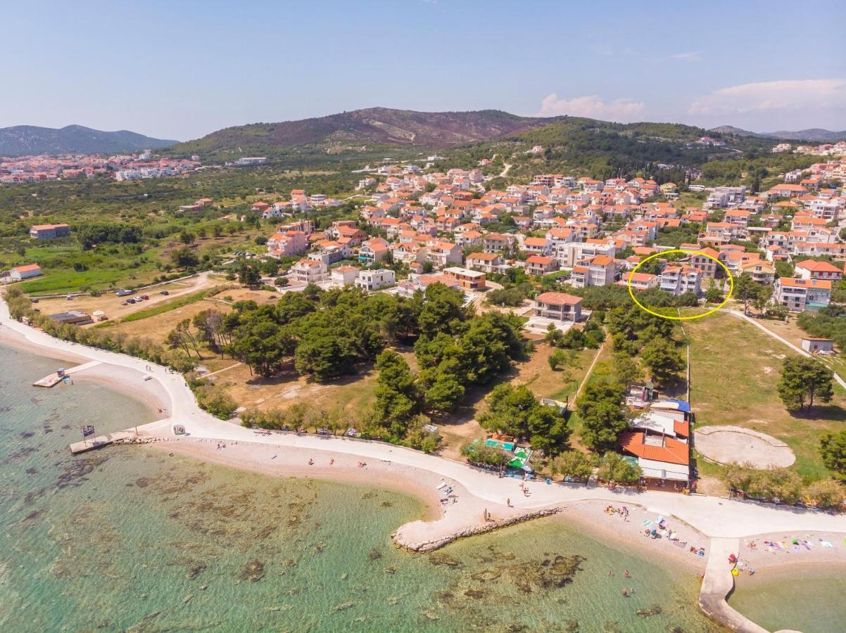 Apartments And Rooms On The Beach Vodice Esterno foto